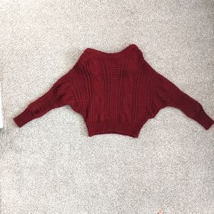 Burgundy red sweater with hood